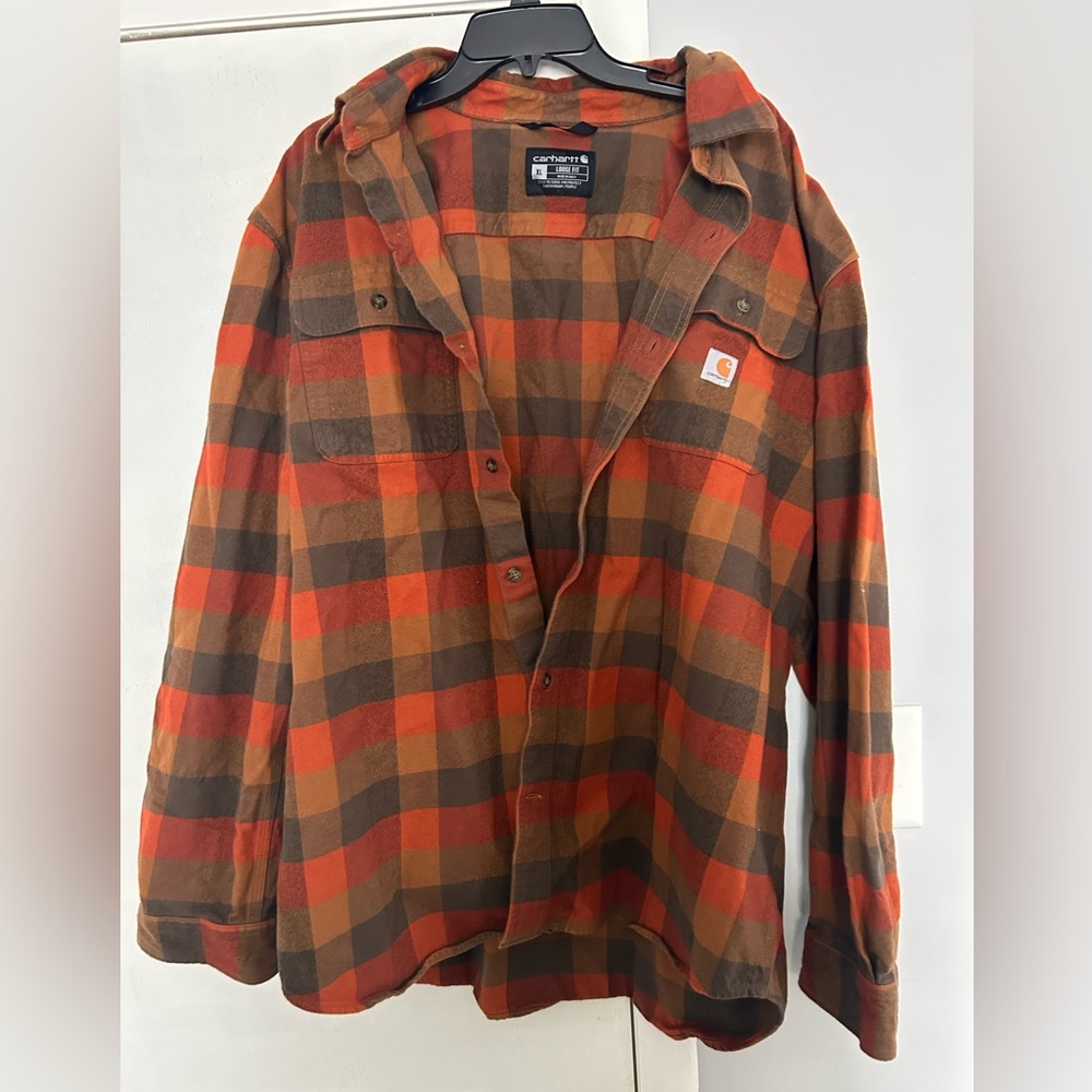 Carhartt XL Loose Fit plaid button down